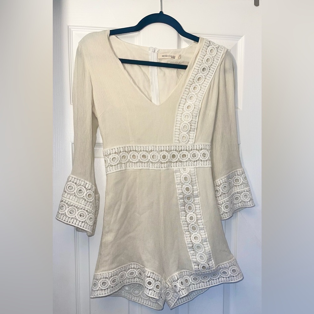 Morris Day the Label Boho Cream Cutout Lace Zipper Short Romper XS